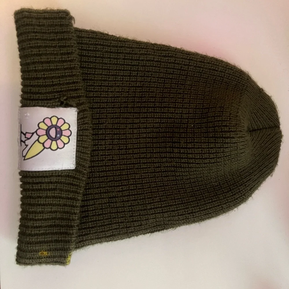 Collaboration Mikami and OVO dark green beanie